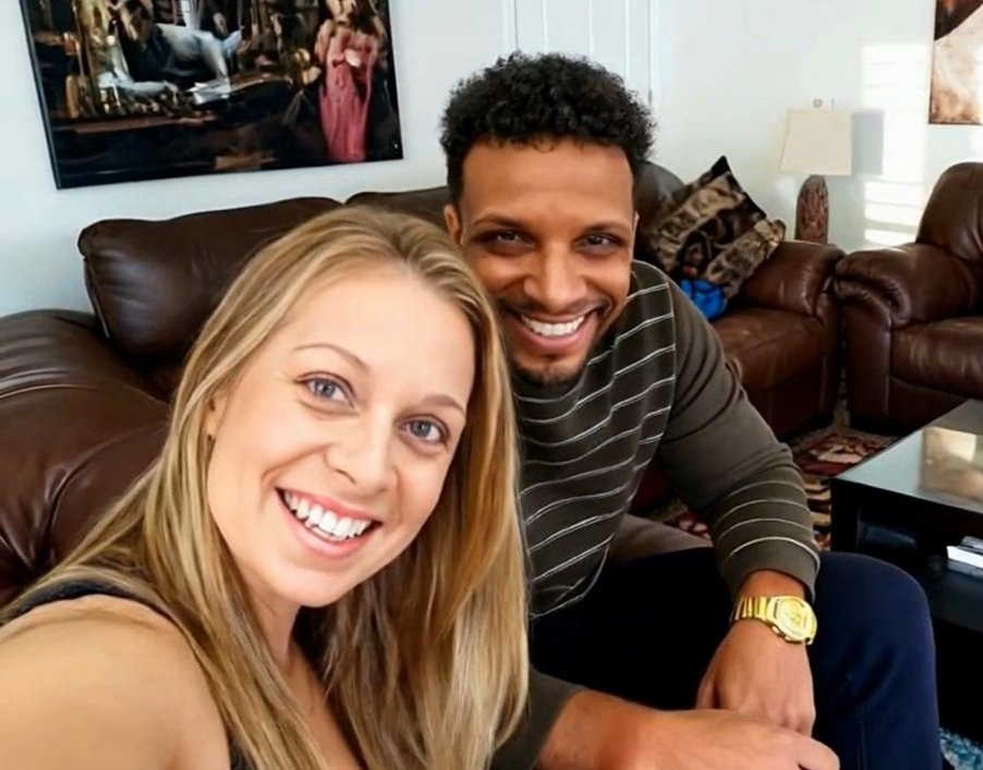 SATURDAY NIGHT SELFIES AND VIDEOS